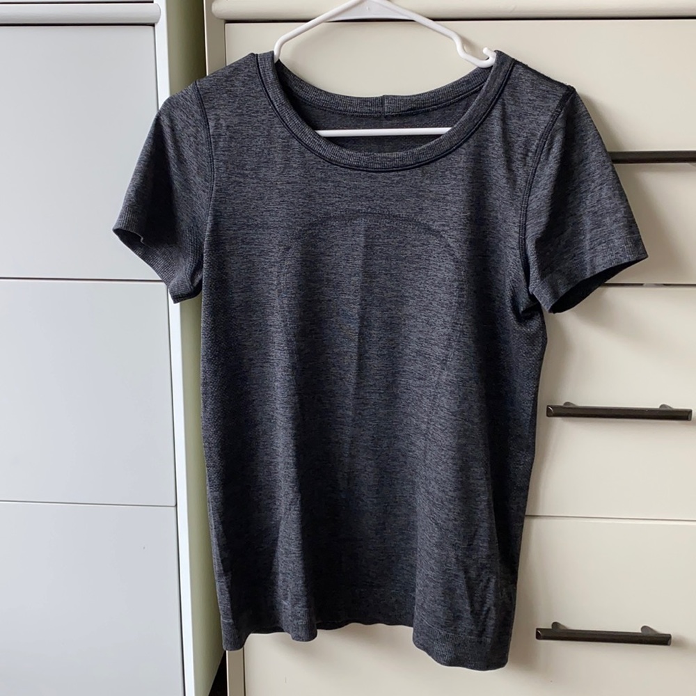 Swiftly Breathe Short Sleeve